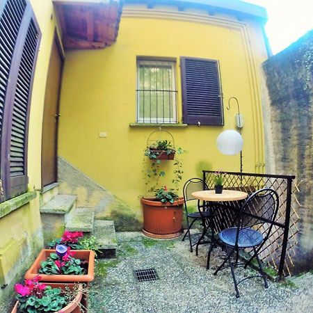 Cozy Garden Retrait Apartment Varenna Exterior foto