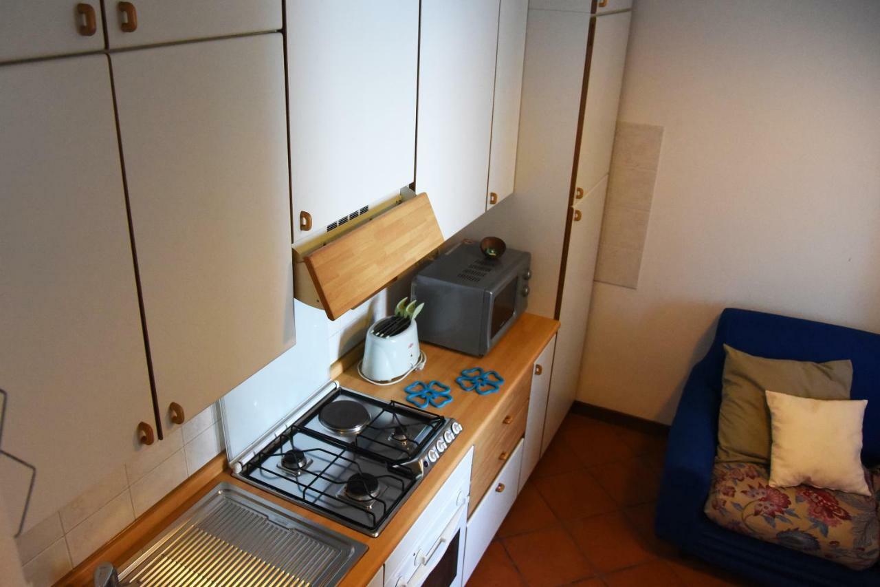 Cozy Garden Retrait Apartment Varenna Exterior foto